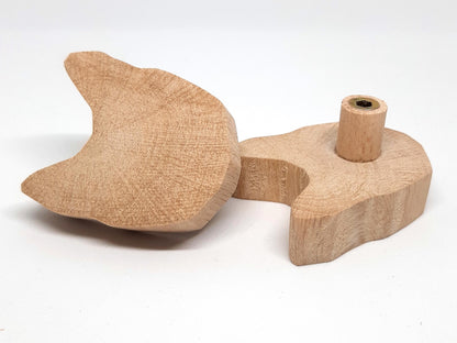 Rendez vos meubles plus charmants avec ces poignées en bois en forme de tête de chat. Idéales pour une commode, un placard ou un meuble enfant, elles ajoutent une touche ludique et chaleureuse à votre intérieur. Conçues en bois naturel, elles s’intègrent parfaitement dans un décor scandinave ou bohème. Faciles à poser, elles permettent de donner un second souffle à votre mobilier. Personnalisez votre décoration avec ces accessoires originaux et élégants.